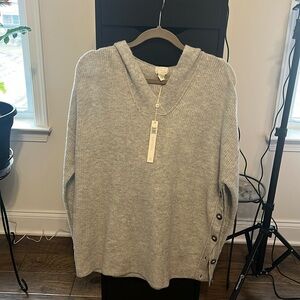 Women’s Caslon pullover with hoodie